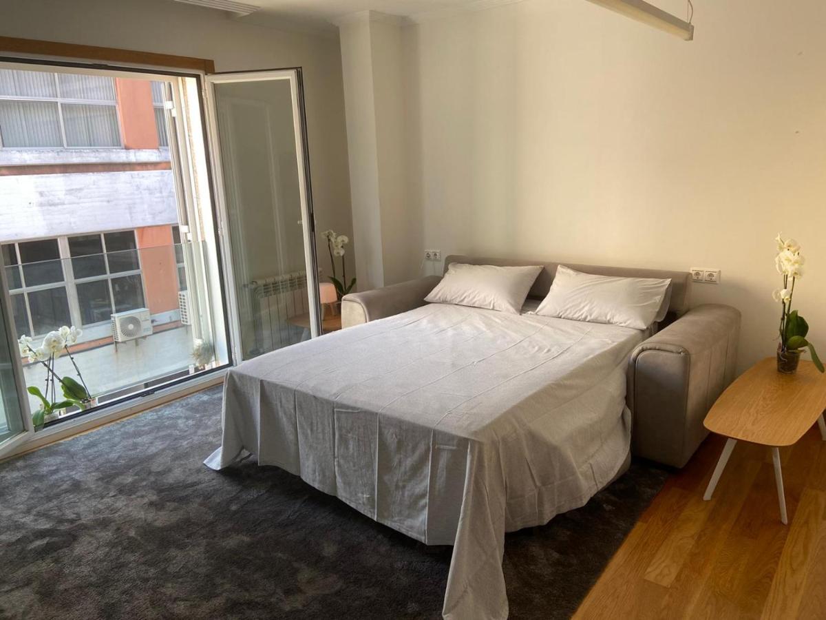 ויגו Estudio Parking Centro Puerta Del Sol מראה חיצוני תמונה