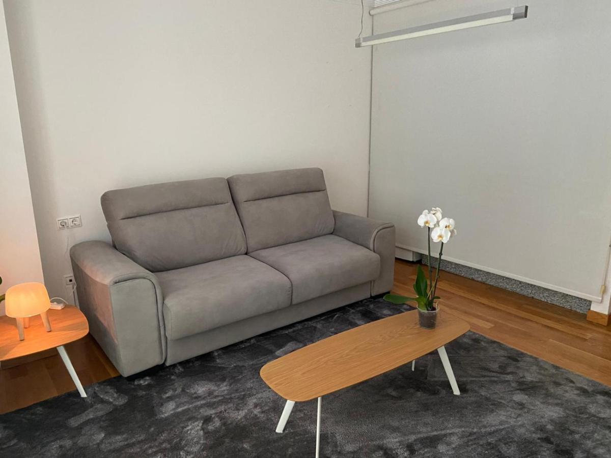 ויגו Estudio Parking Centro Puerta Del Sol מראה חיצוני תמונה